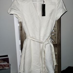Banana republic White short jumpsuit size 2